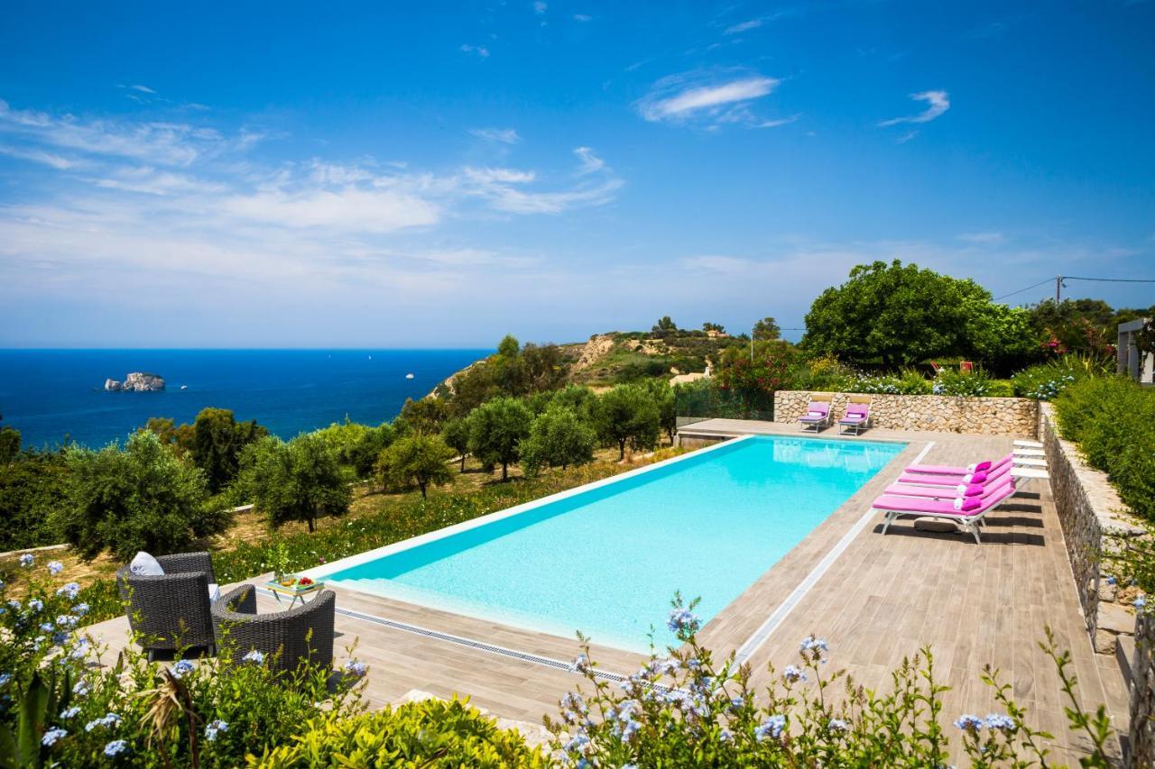 Villa Le Rondini Esparta Exterior foto